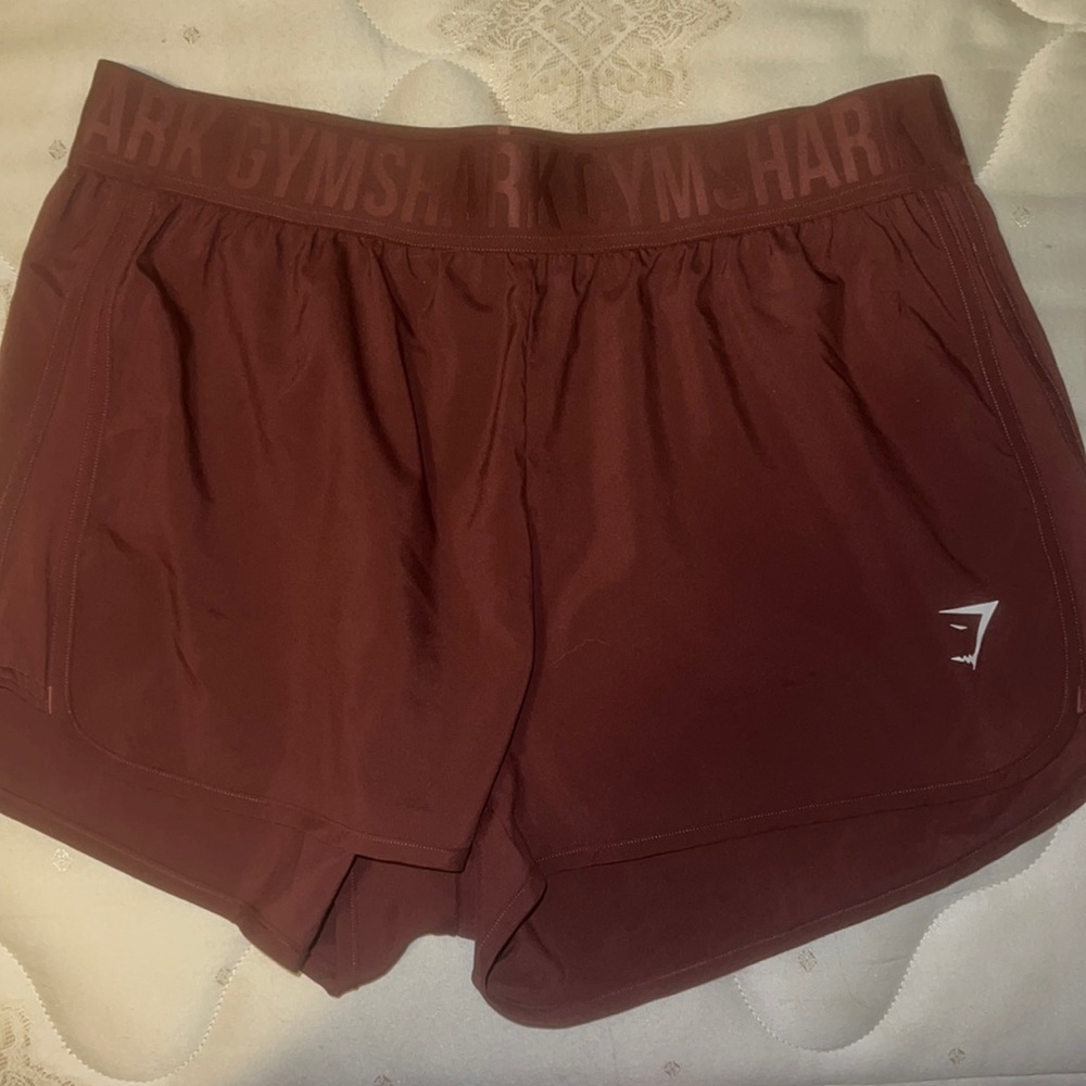 Gymshark Training Loose Fit Shorts Cherry Brown